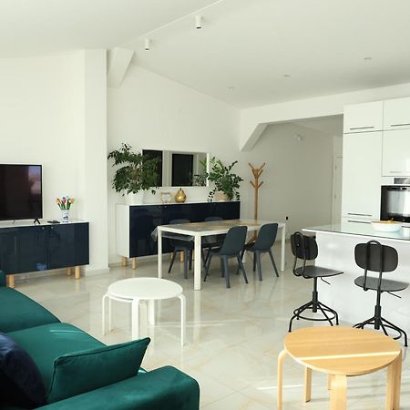 Lux House Olga Apartment Ruma Bagian luar foto