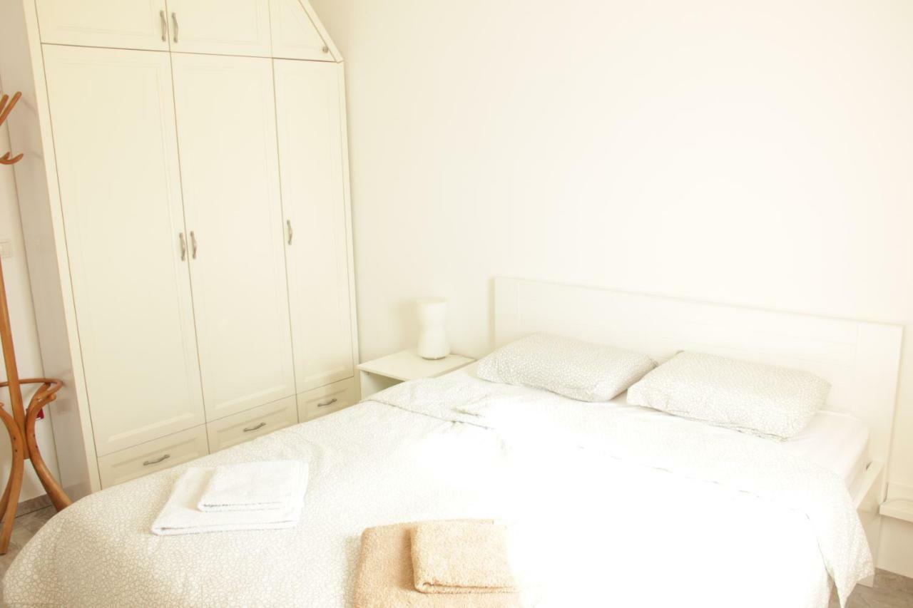 Lux House Olga Apartment Ruma Bagian luar foto