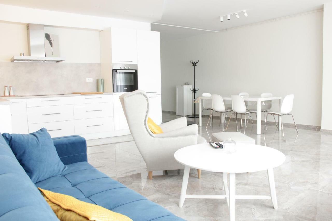 Lux House Olga Apartment Ruma Bagian luar foto