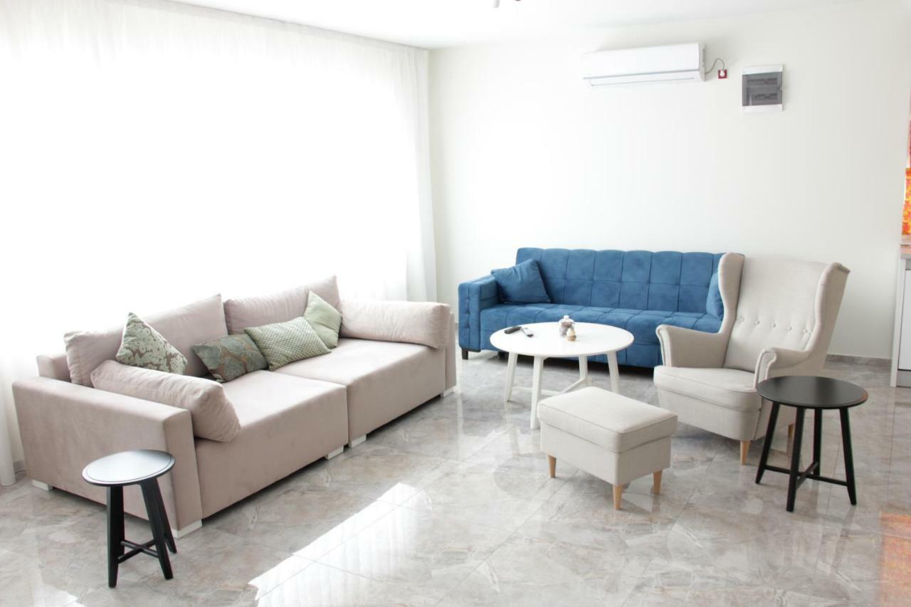 Lux House Olga Apartment Ruma Bagian luar foto