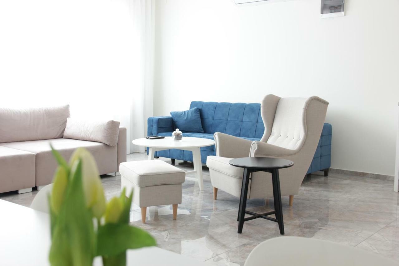 Lux House Olga Apartment Ruma Bagian luar foto